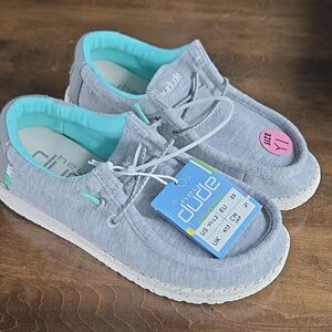 Hey Dude Size 1 Wally Youth Slip-On Shoes — Light Gray with Aqua Lining